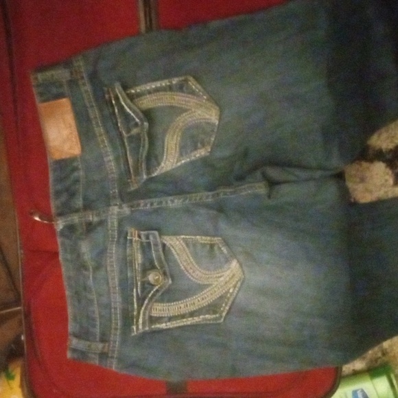 Ariya jeans - Picture 2 of 2